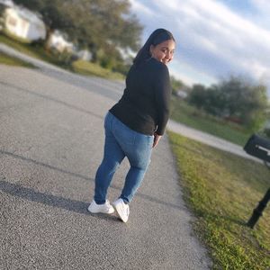 Meet your Posher, Thaliaa marie